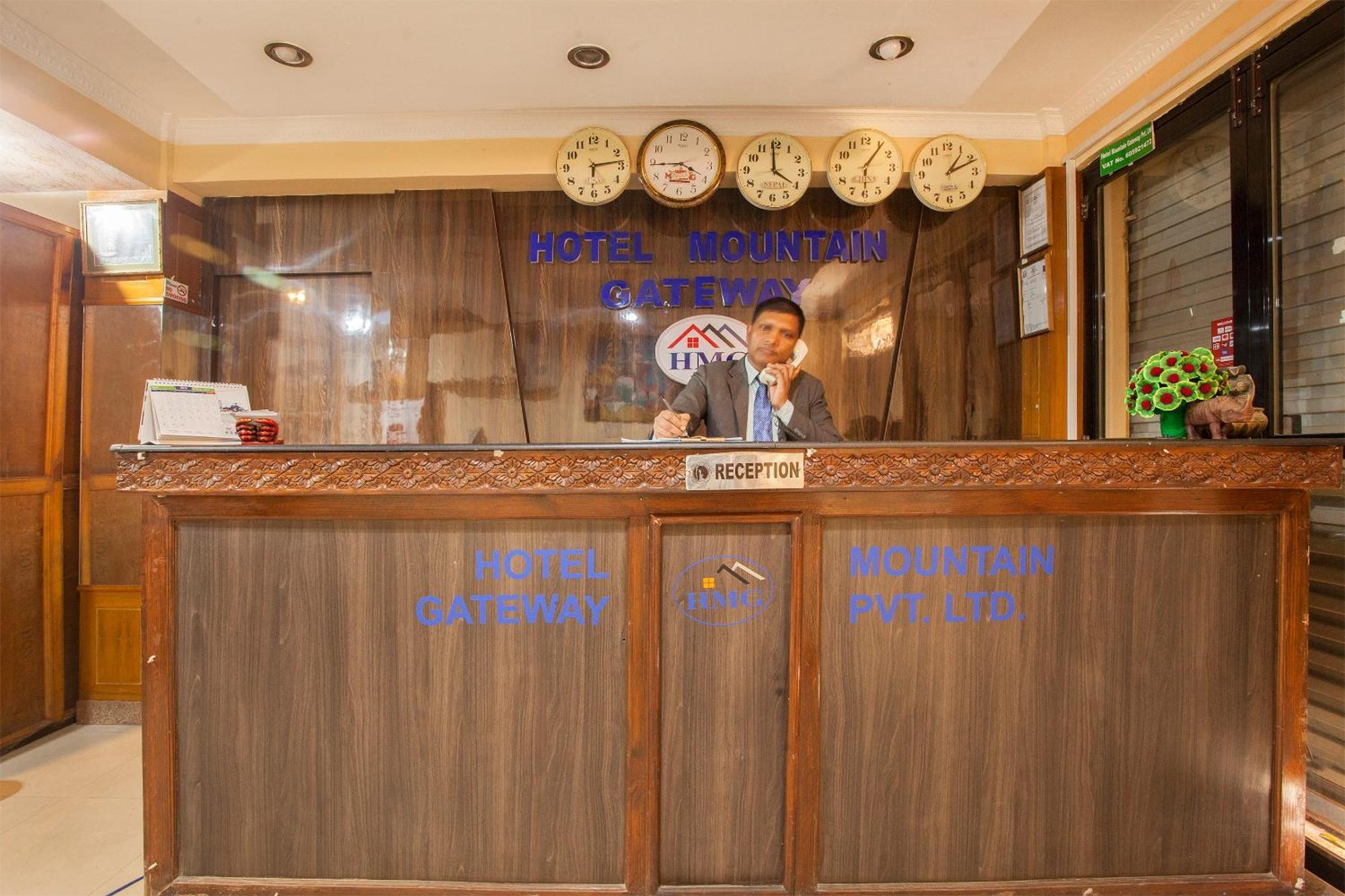 Hotel Mountain Gateway Катманду Екстер'єр фото